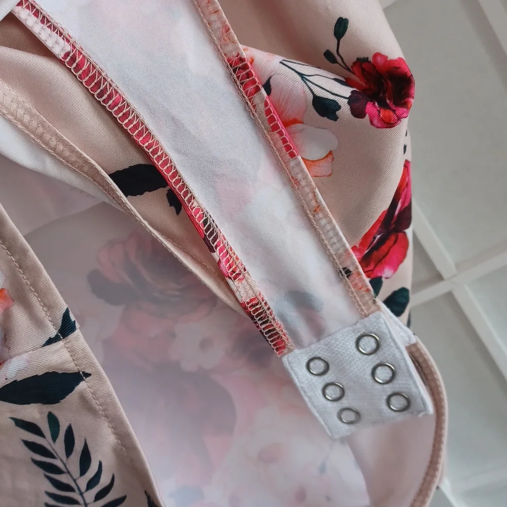 Guess  bodysuit - Picture 7 of 16